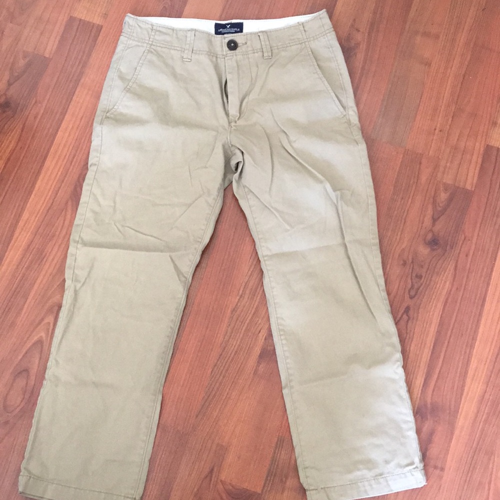 AE khakis 28X28